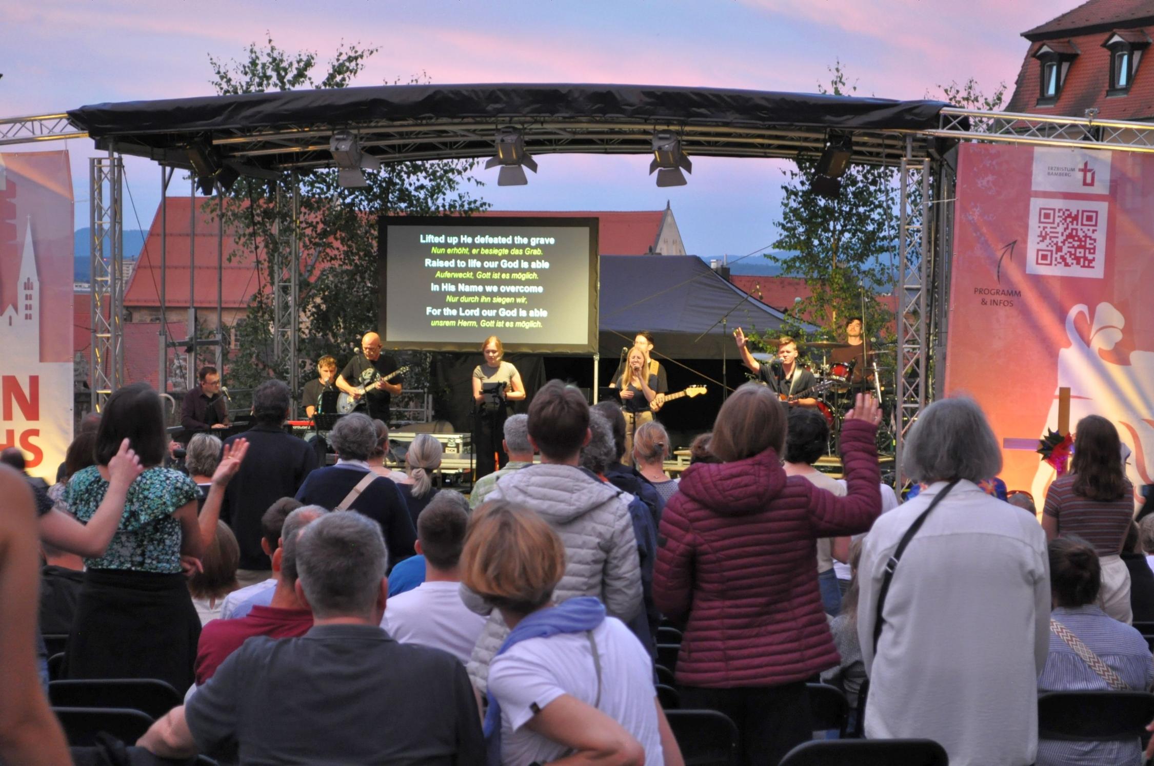 Praisenight auf dem Heinrichsfest 2024